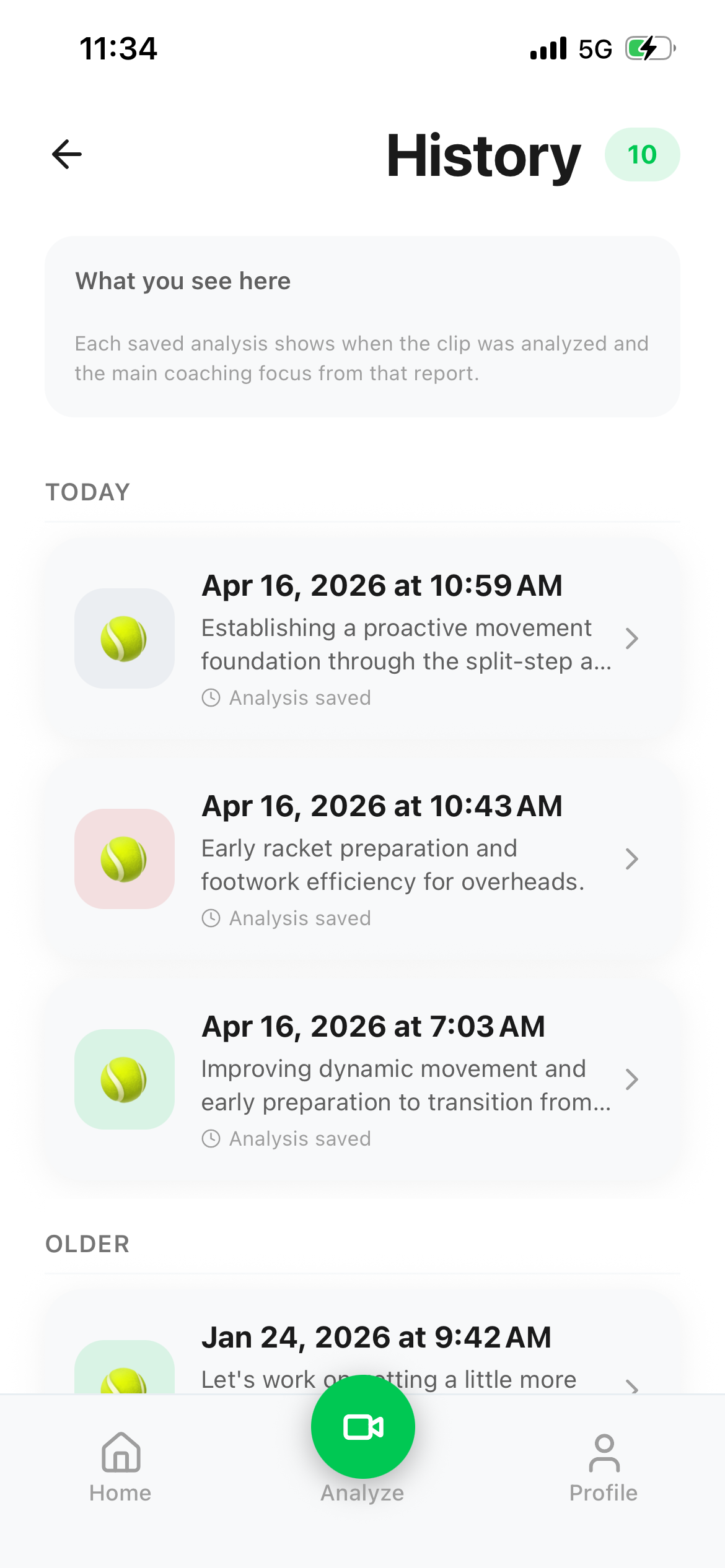 History screen listing saved analyses and their coaching focus